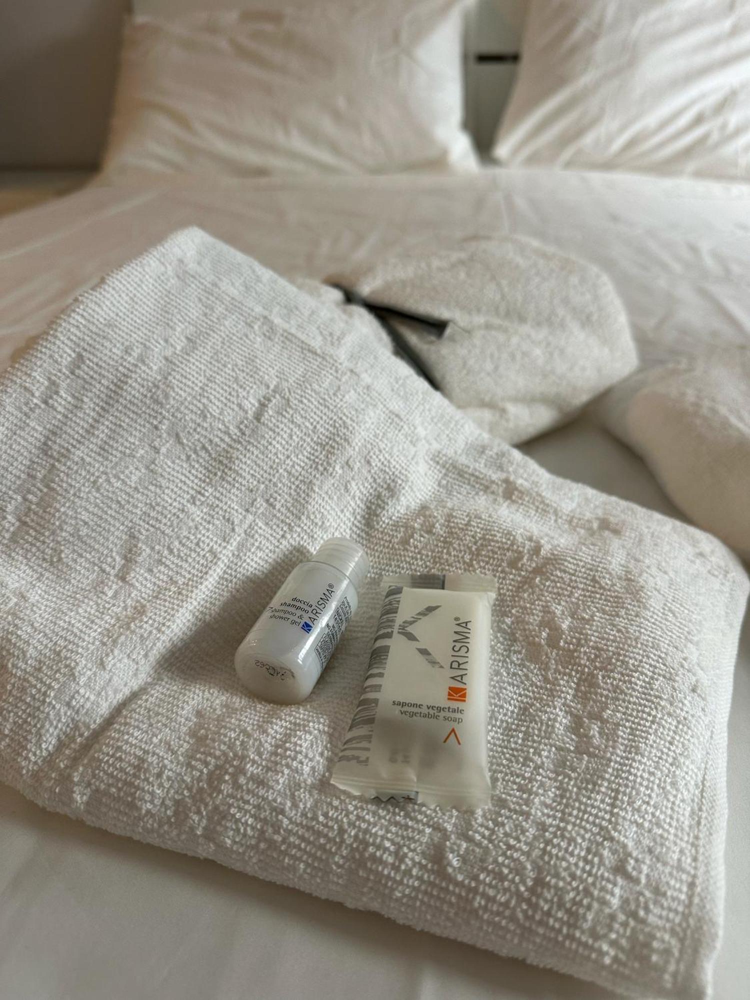 Affittacamere Torino - Private Rooms - H24 Self Check-In Екстер'єр фото